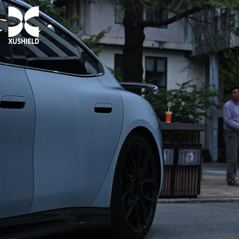 TPU أبيض يتحول إلى أسود سعر المصنع لفيلم PPF بيع ساخن فيلم حماية الطلاء ملصق حماية كاملة للسيارة