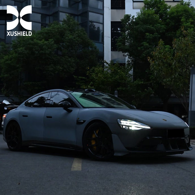 TPU أبيض يتحول إلى أسود سعر المصنع لفيلم PPF بيع ساخن فيلم حماية الطلاء ملصق حماية كاملة للسيارة